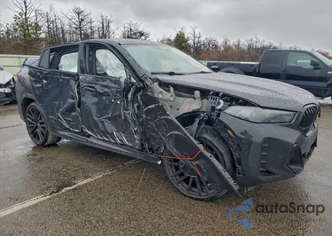 2025 BMW X6 xDrive40I from USA, damaged, VIN 5UX33EX09S9X63655